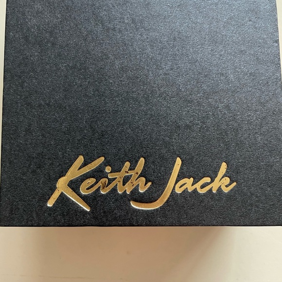 Keith Jack dragonfly bangle - Picture 4 of 4